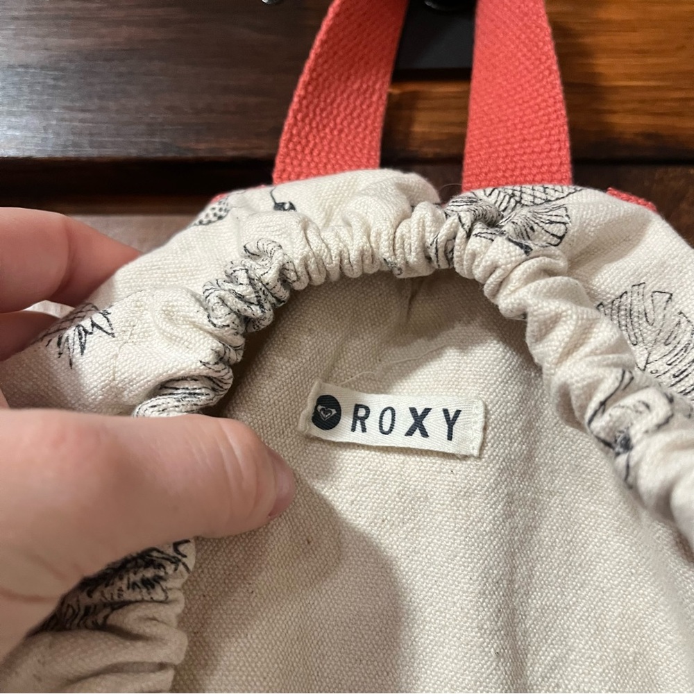 Roxy tropical drawstring backpack bag - image 2
